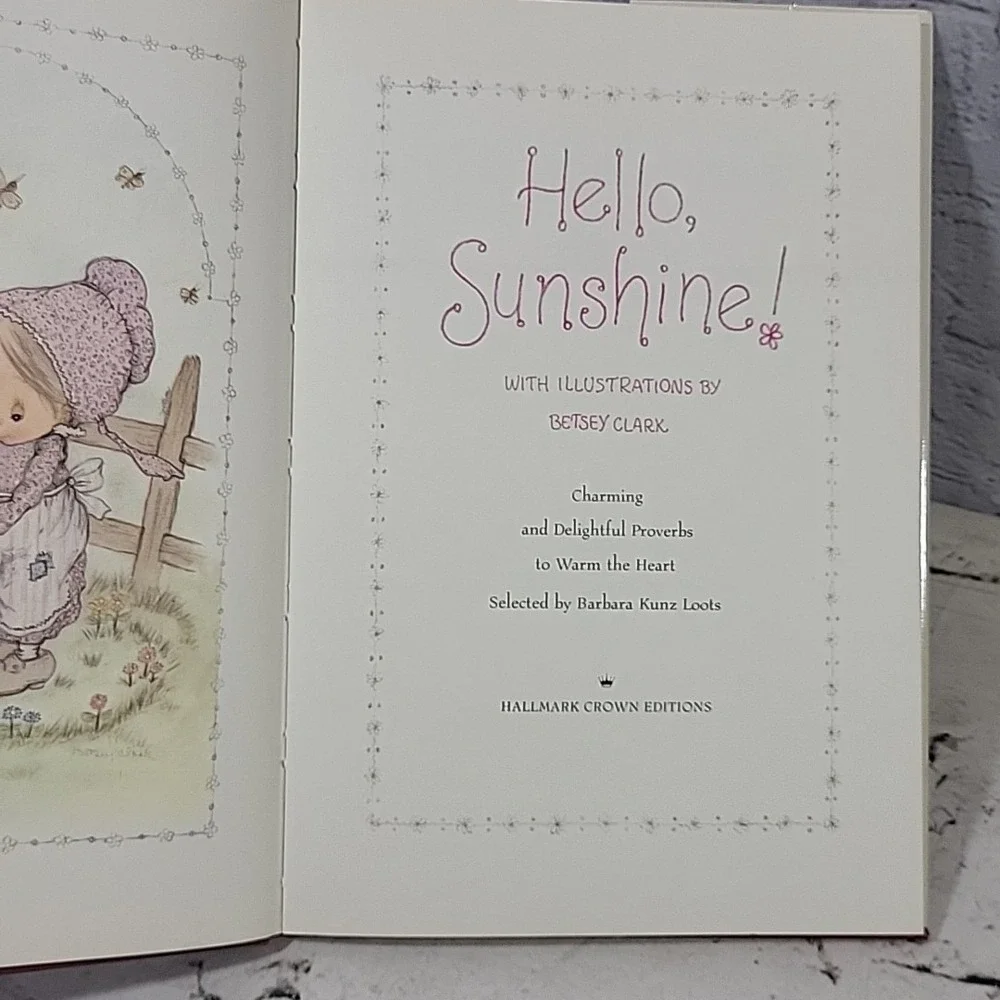 VINTAGE: HELLO, SUNSHINE! Betsey Clark 1972 Edition Hardcover Dust‎ Jacket